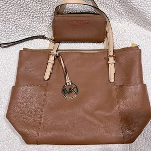 NWOT Authentic Michael KORS bundle